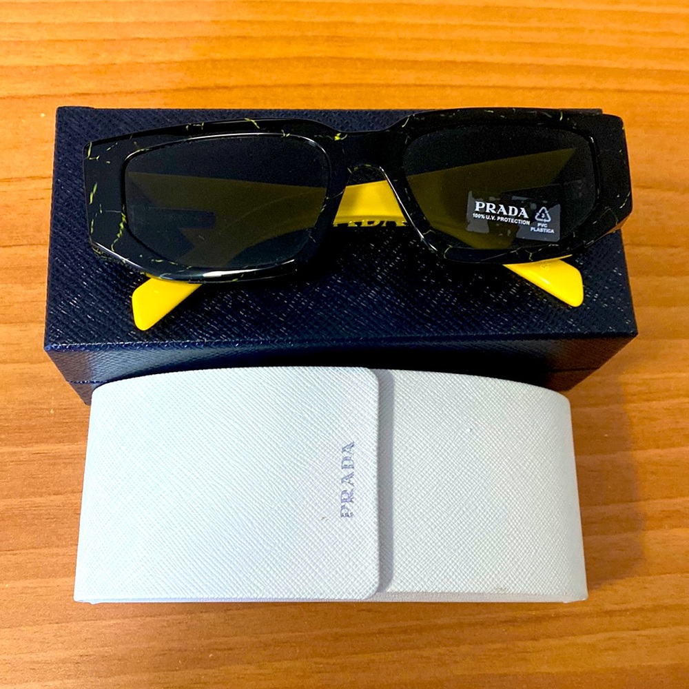 BRAND NEW PRADA LIMITED EDITION SUNGLASSES NEW IN BOX!